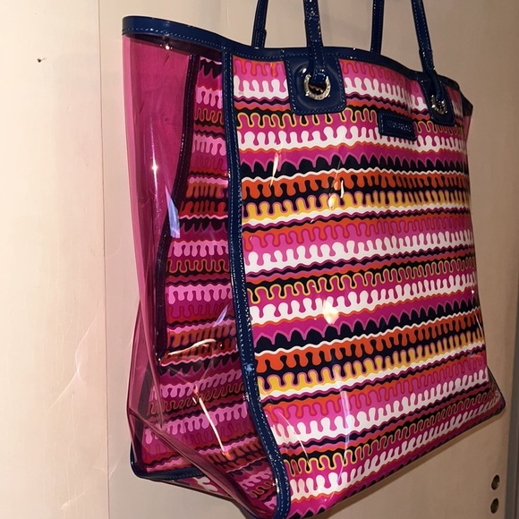 Vera Bradley large see through-ish tote 14x19 in very nice condition - Picture 3 of 9
